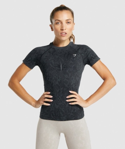 Gymshark Adapt Animal Seamless Women's T Shirts Black | UAE-15QMYV