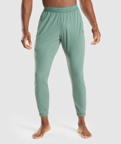 Gymshark Studio Men's Joggers Green | UAE-32RWYO