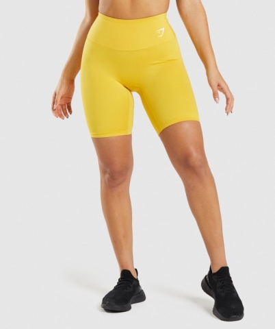 Gymshark Training Cycling Women's Shorts Yellow | UAE-27XVNZ