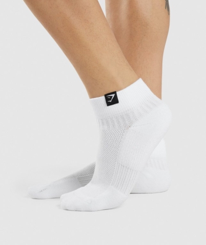 Gymshark Woven Tab Sneaker 3pk Men's Socks White | UAE-36LRVA