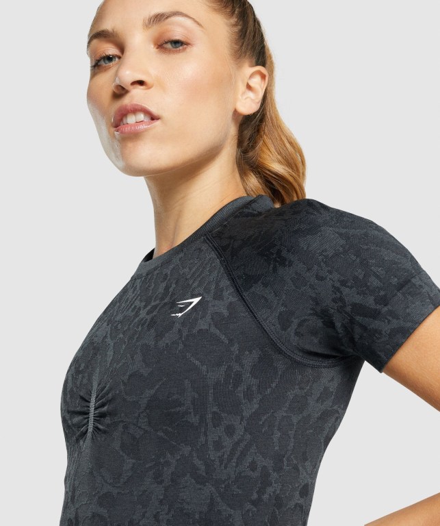 Gymshark Adapt Animal Seamless Women's T Shirts Black | UAE-15QMYV