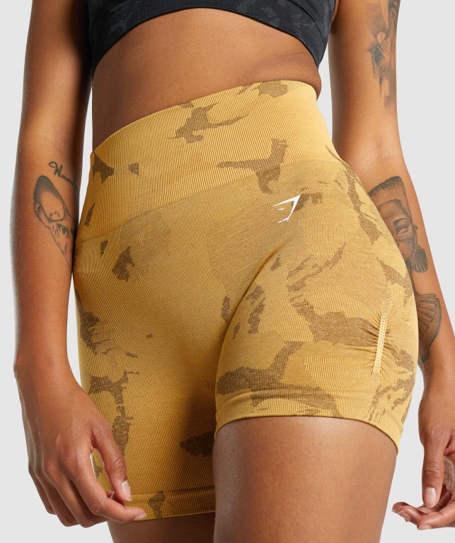 Gymshark Adapt Camo Seamless Women's Shorts Yellow | UAE-74JNIX