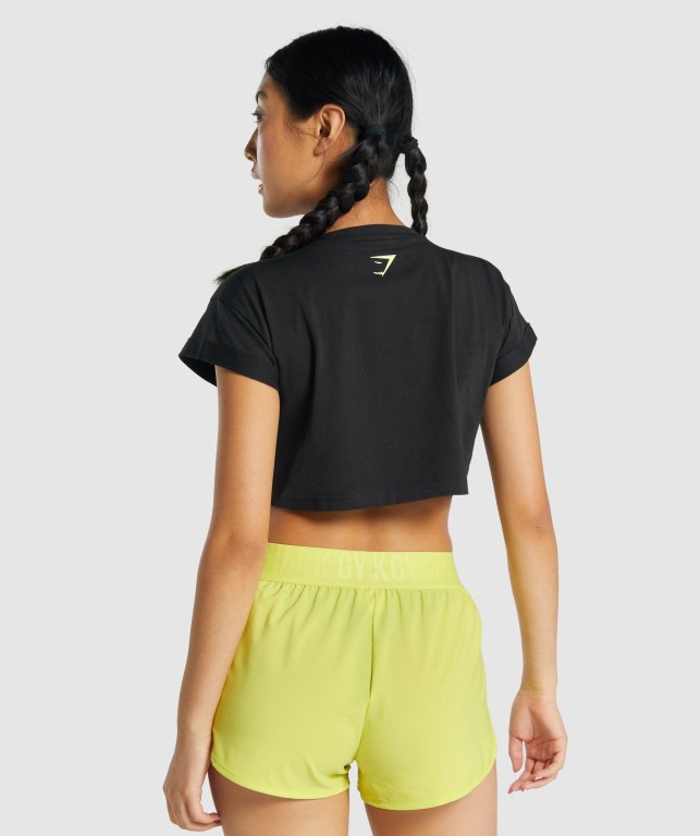 Gymshark Animal Graphic Infill Crop Women's T Shirts Black | UAE-39VGFC