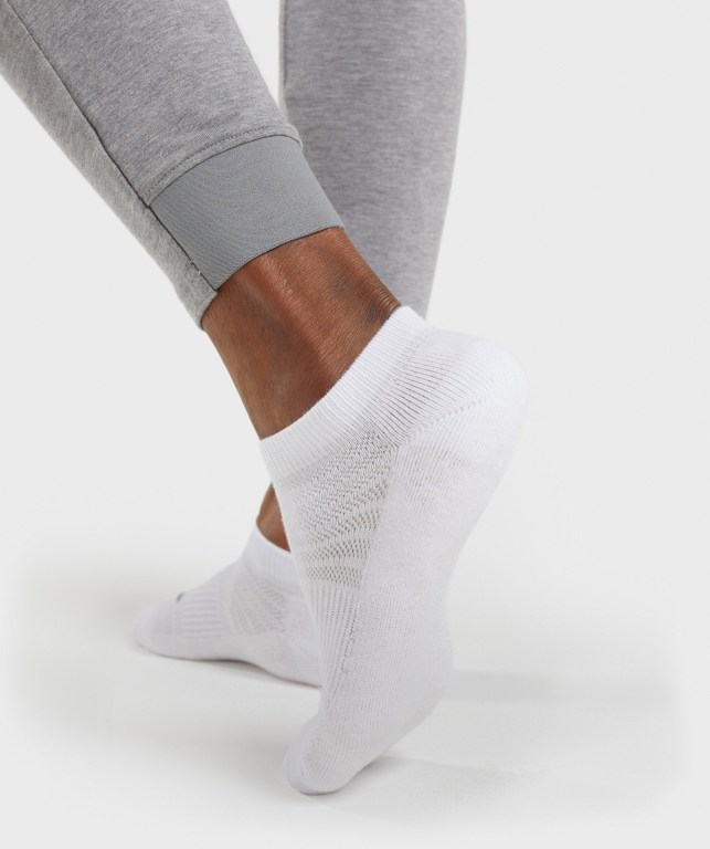 Gymshark Ankle 3pk Men's Socks White | UAE-07CNIY