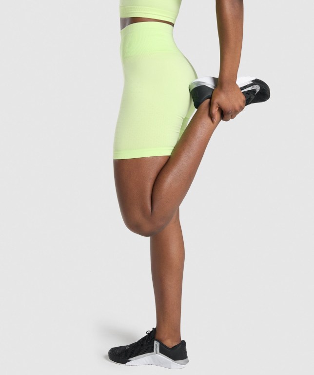 Gymshark Apex Seamless Women's Shorts Green / Light Green | UAE-45HENJ