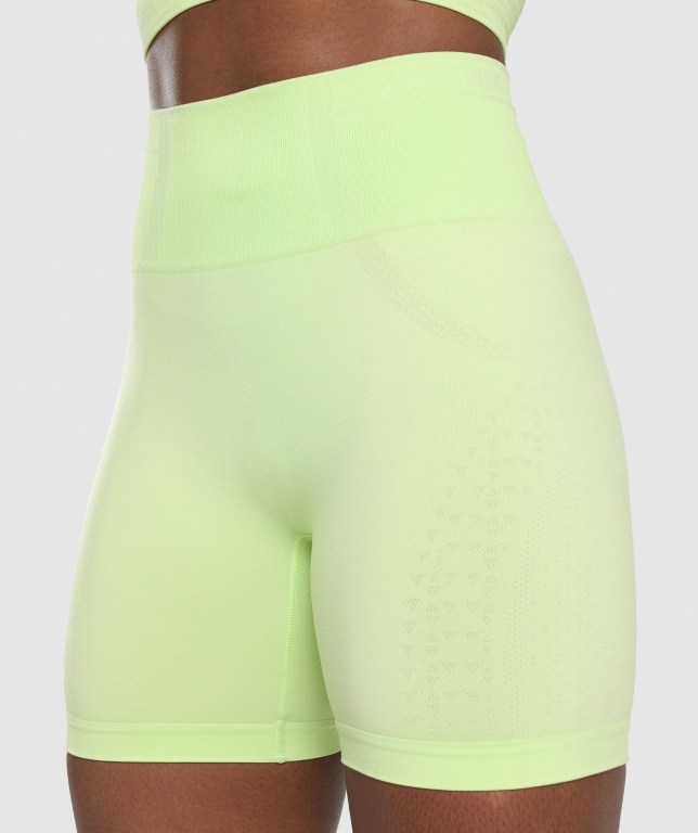 Gymshark Apex Seamless Women's Shorts Green / Light Green | UAE-45HENJ