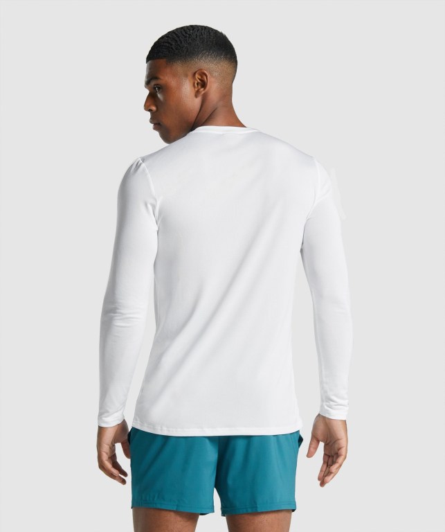 Gymshark Arrival Graphic Men's T Shirts White | UAE-79EUXP