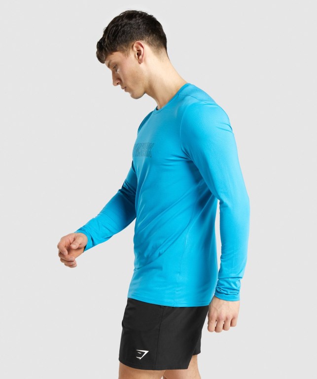 Gymshark Arrival Graphic Men's T Shirts Blue | UAE-93JPBF