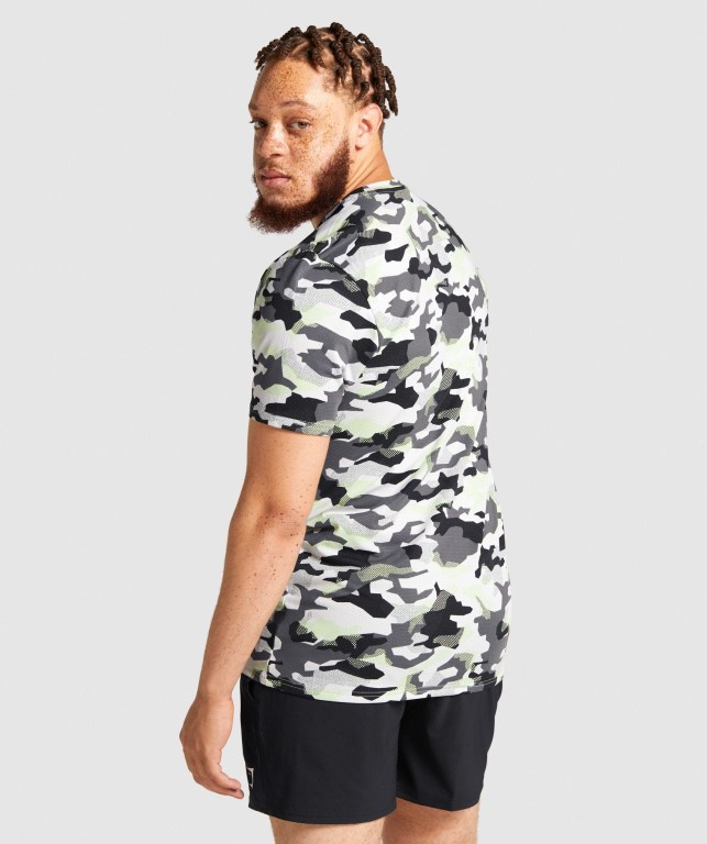 Gymshark Arrival Men's T Shirts Black / Green Camo | UAE-90DNGR