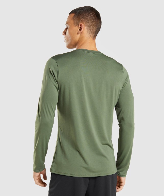 Gymshark Arrival Men's T Shirts Olive | UAE-29SNBF