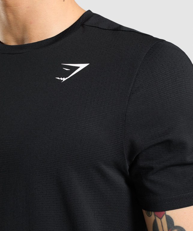 Gymshark Arrival Regular Fit Men's T Shirts Black | UAE-05LTKH