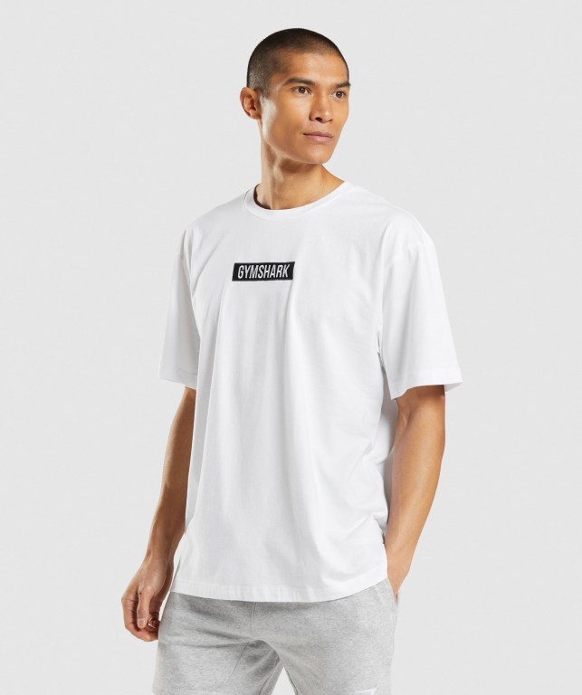 Gymshark Central Oversized Men\'s T Shirts White | UAE-65CFIS