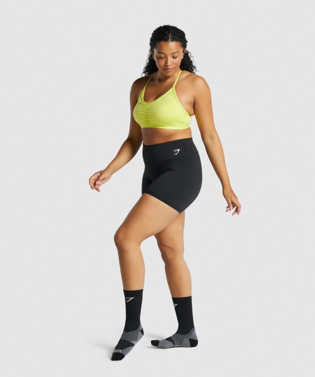 Gymshark Crew Performance Women's Socks Black | UAE-98WXHR