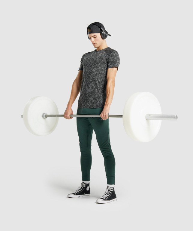 Gymshark Critical 2.0 Men's Joggers Dark Green | UAE-35MTXU