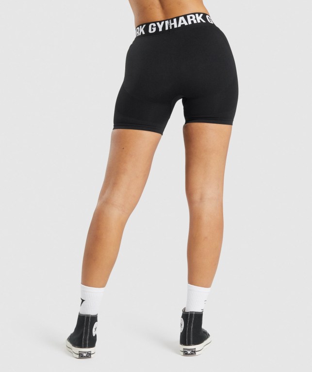 Gymshark Flex Women's Shorts Black | UAE-56LADM