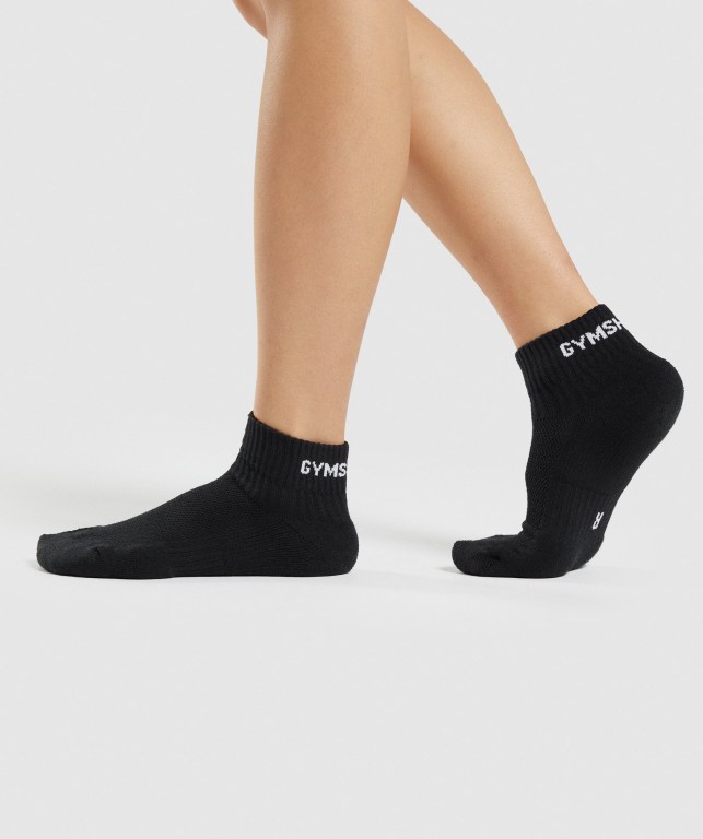 Gymshark Jacquard Quarter 3pk Women's Socks Black | UAE-13UKLN