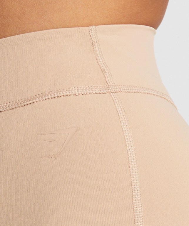 Gymshark KK Fit Women's Shorts Light Yellow | UAE-96XBYI