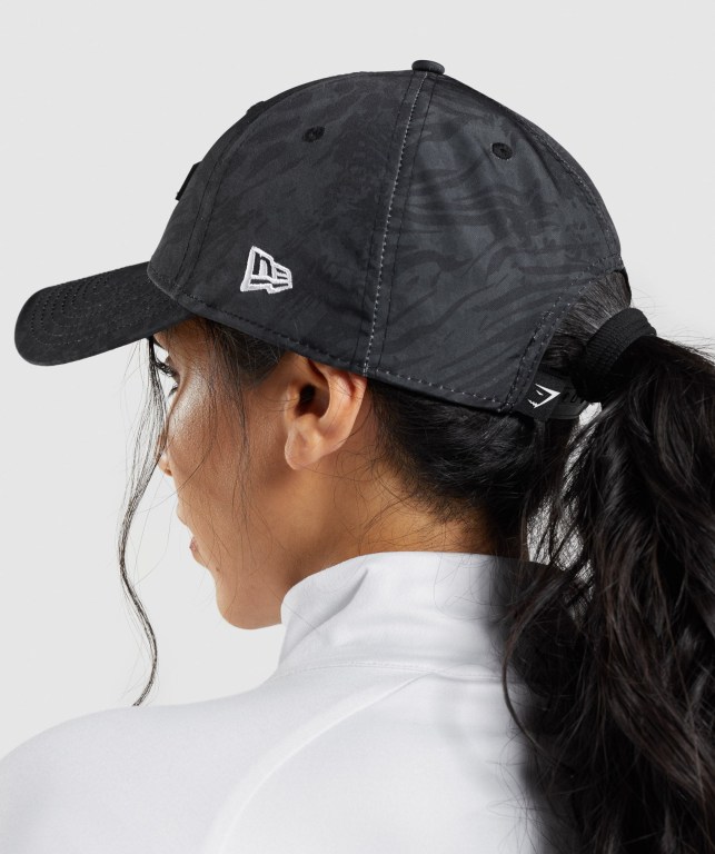 Gymshark Manimal Snapback Women's Headwear Black | UAE-71IEAB