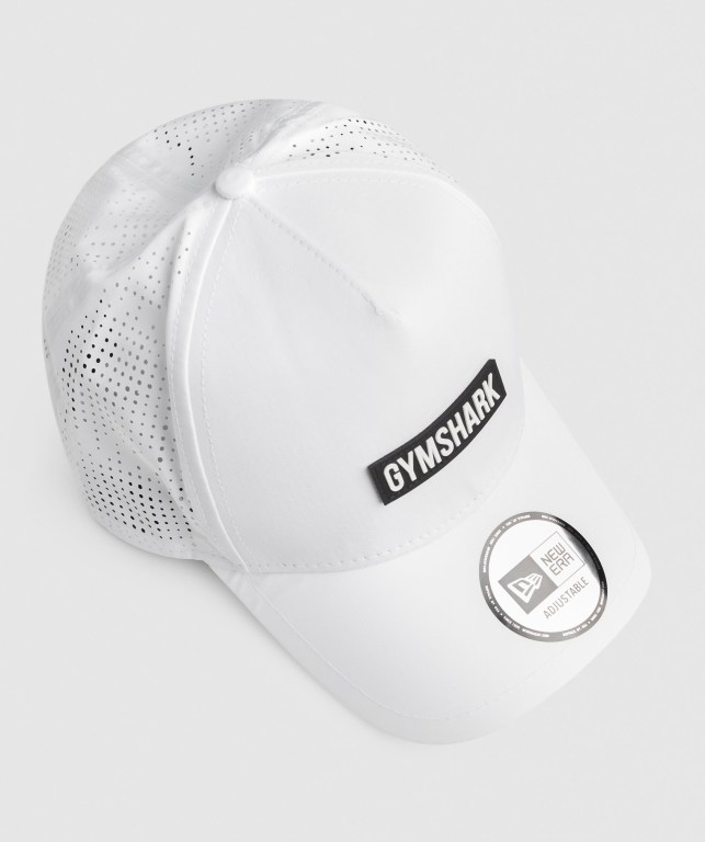 Gymshark New Era E-Frame Trucker Men's Headwear White | UAE-20BVIQ