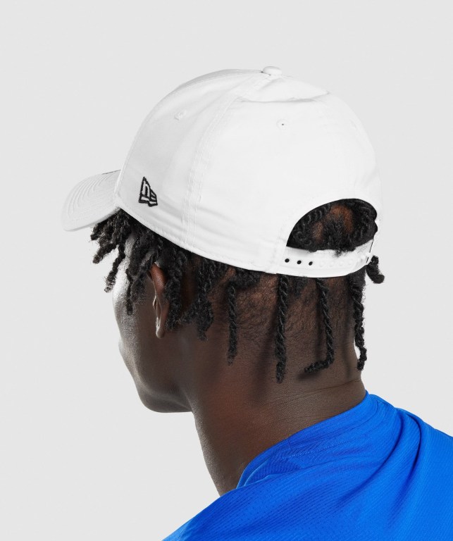 Gymshark New Era GS 9Forty Snapback Men's Headwear White | UAE-64TGUE