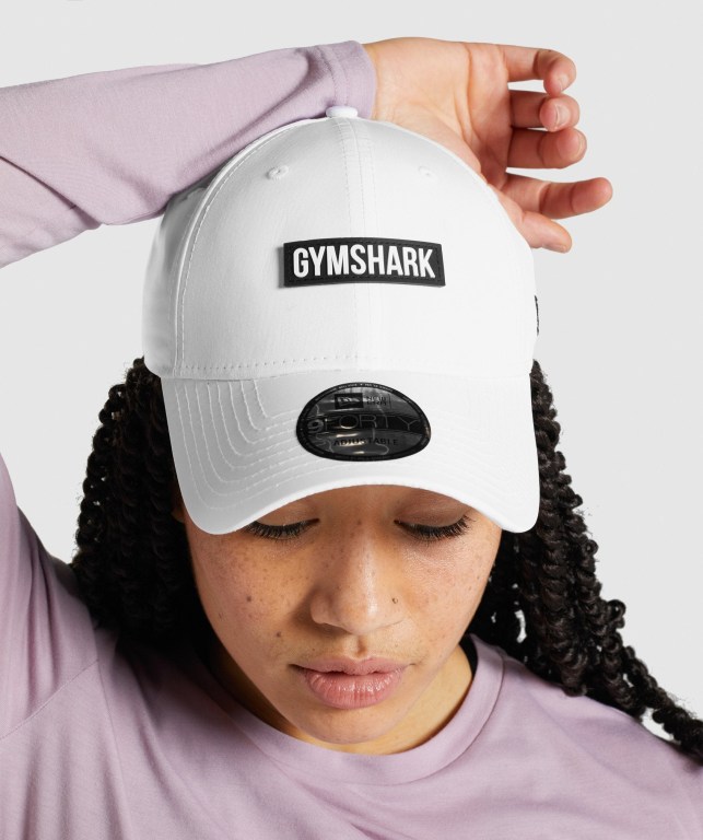 Gymshark New Era GS 9Forty Snapback Men\'s Headwear White | UAE-64TGUE