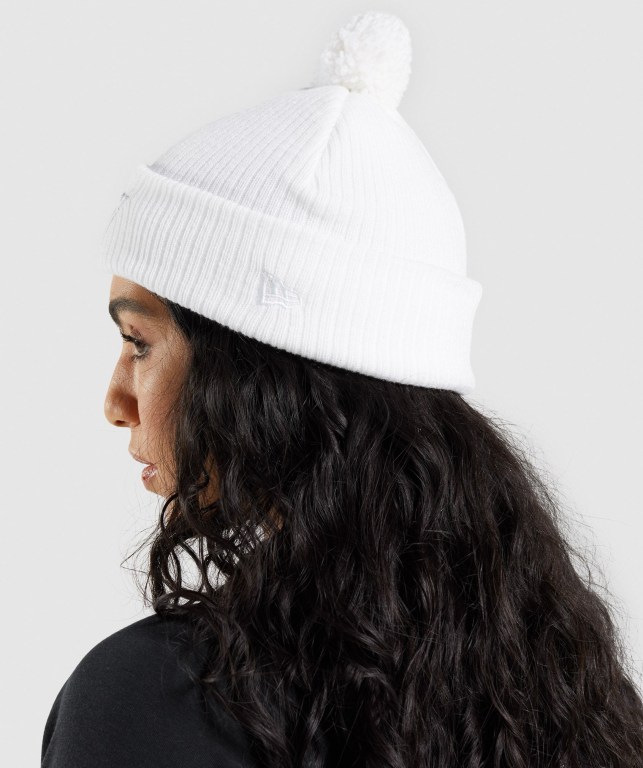 Gymshark New Era Mini Pom Men's Headwear White | UAE-46BIOG