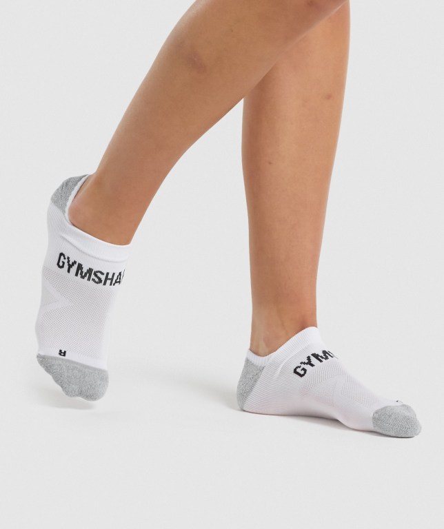 Gymshark No Show Performance Men's Socks White | UAE-63ANRI