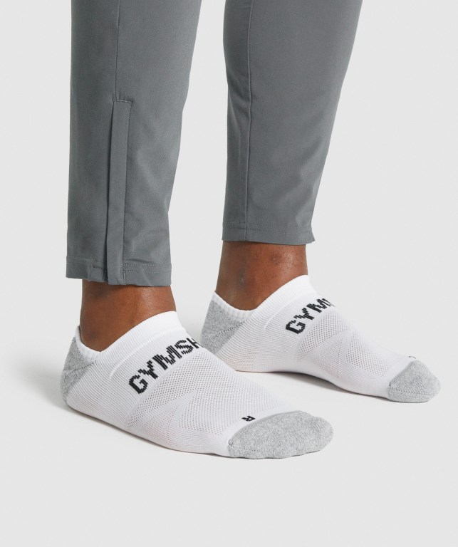 Gymshark No Show Performance Men's Socks White | UAE-63ANRI