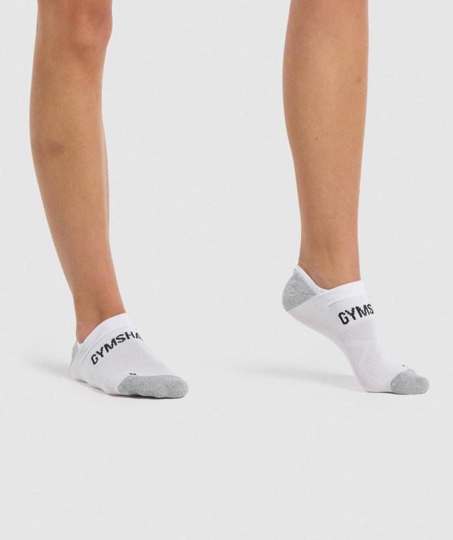 Gymshark No Show Performance Women\'s Socks White | UAE-57OGKU