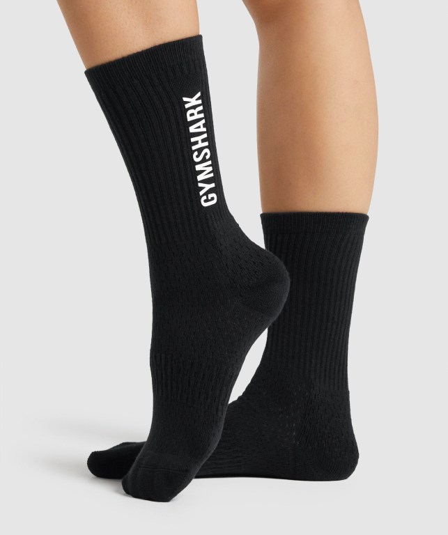 Gymshark Premium Logo Men\'s Socks Black | UAE-13TXSK