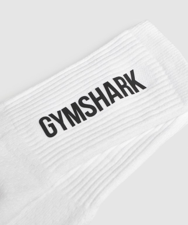 Gymshark Premium Logo Men's Socks White | UAE-72XFBI