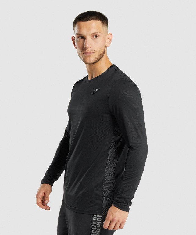 Gymshark Sport Men's T Shirts Black | UAE-50NVMQ