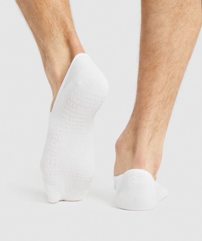 Gymshark Studio Men's Socks White | UAE-75GFTU