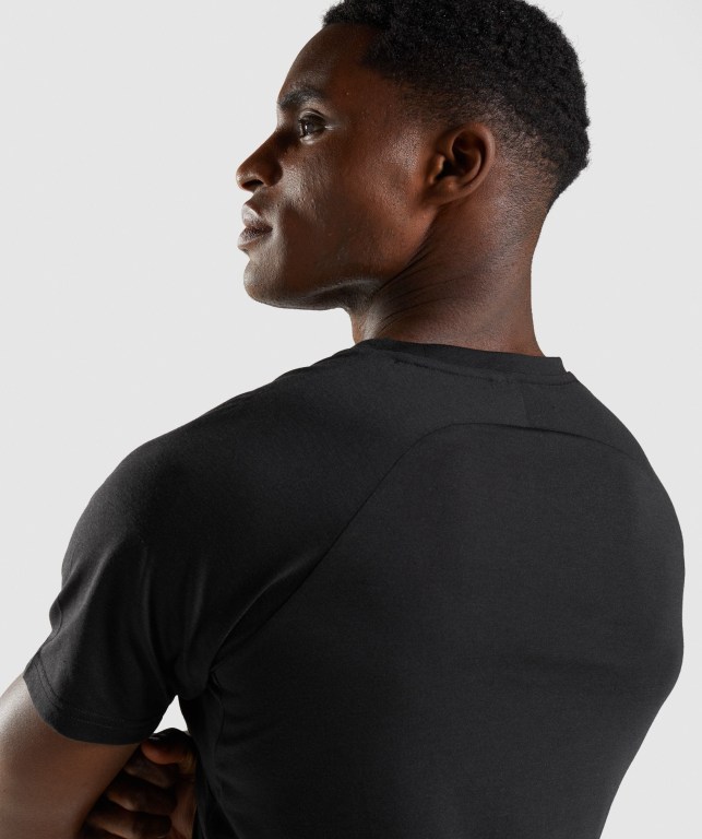 Gymshark Studio Men's T Shirts Black | UAE-50JSRH