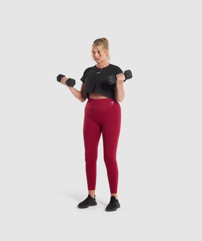 Gymshark Training Alone Graphic Crop Women's T Shirts Black | UAE-95SFMH