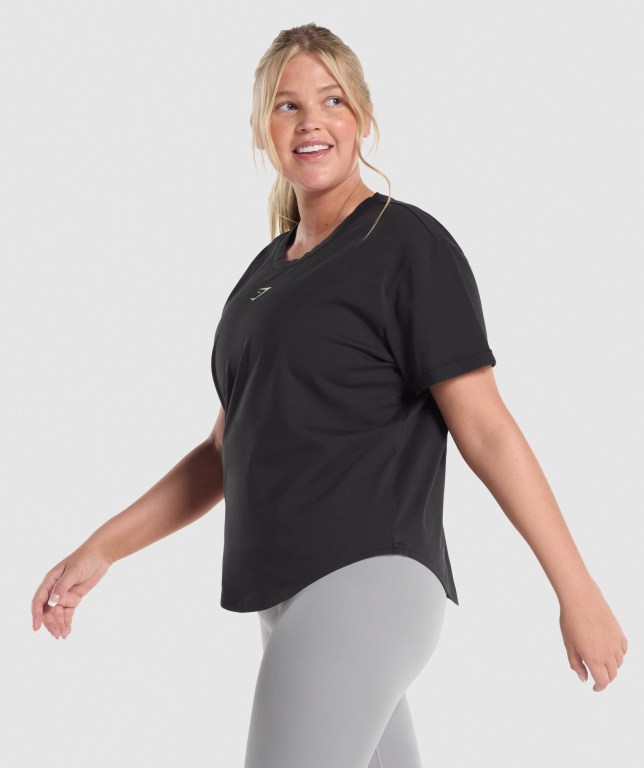 Gymshark Training Alone Graphic Women's T Shirts Black | UAE-72DYKX