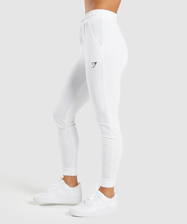 Gymshark Training Pippa Women's Joggers White | UAE-27MISF