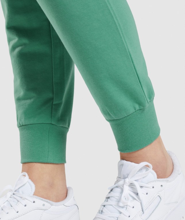 Gymshark Training Women's Joggers Green | UAE-73HEIK