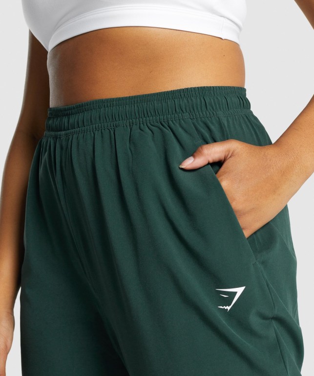 Gymshark Training Woven Women's Joggers Dark Green | UAE-32CZTA