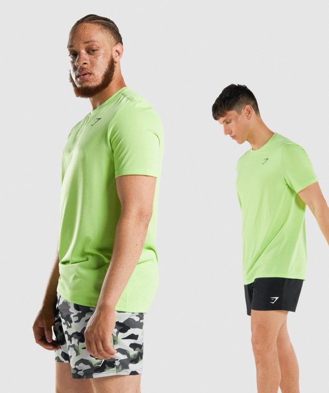 Gymshark Vital Men's T Shirts Green | UAE-85AFZP