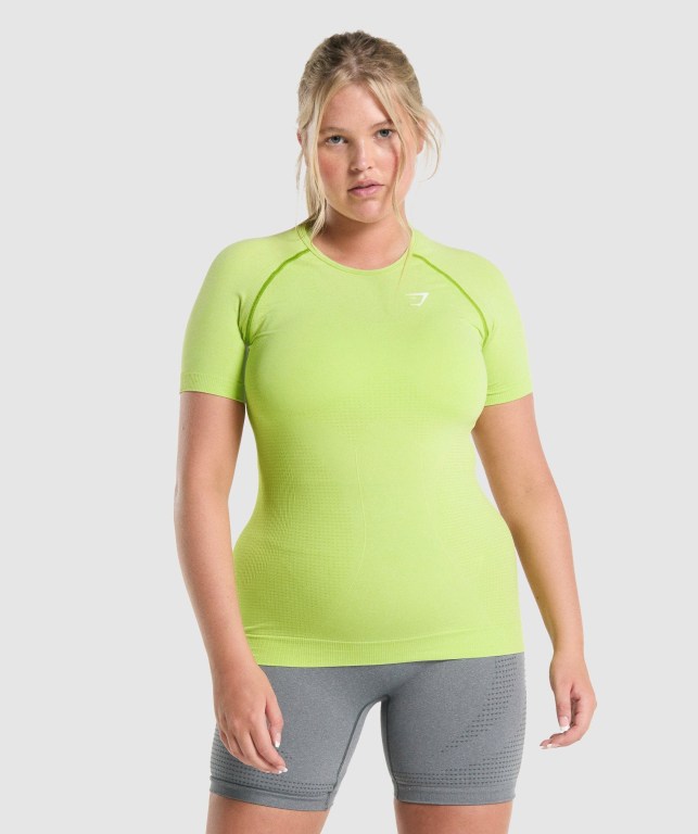 Gymshark Vital Seamless 2.0 Women\'s T Shirts Yellow | UAE-57PTJE