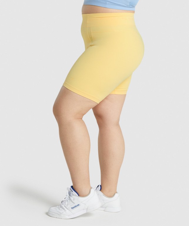 Gymshark Whitney Mesh Women's Shorts Yellow | UAE-46NESK