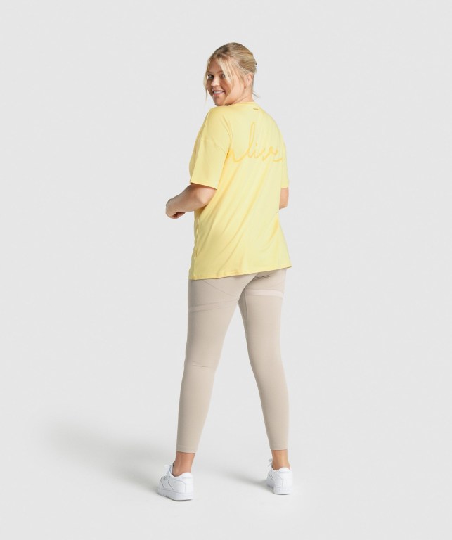 Gymshark Whitney Oversized Women's T Shirts Yellow | UAE-43FACV