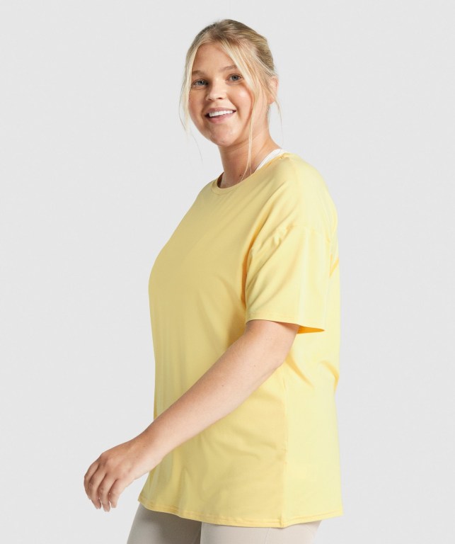 Gymshark Whitney Oversized Women's T Shirts Yellow | UAE-43FACV