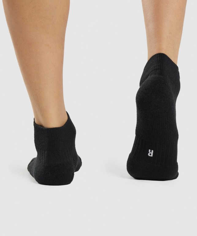 Gymshark Woven Tab Sneaker 3pk Women's Socks Black | UAE-47IGYH