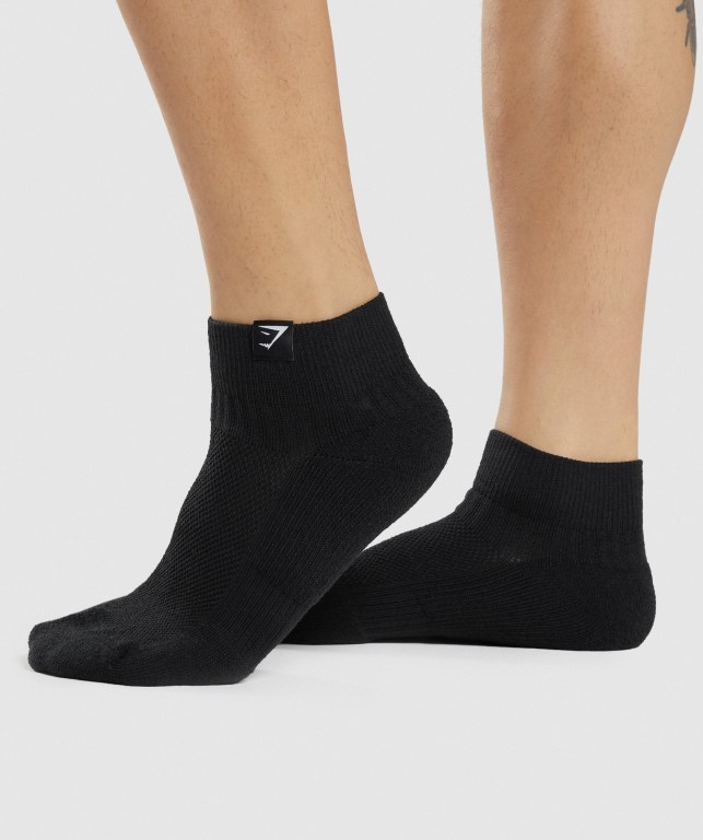 Gymshark Woven Tab Sneaker 3pk Women\'s Socks Black | UAE-47IGYH